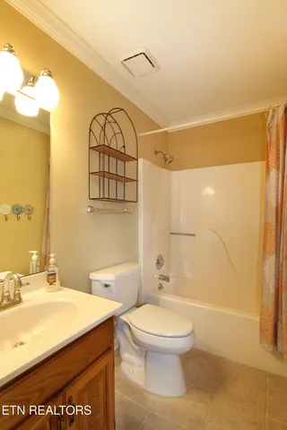 $399,900 | 1006 Middleton Place, Knoxville, TN 37923