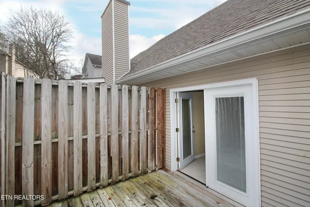 $399,900 | 1006 Middleton Place, Knoxville, TN 37923