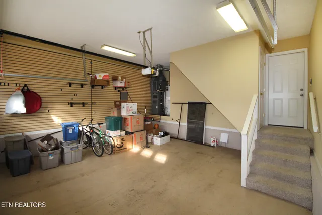 $399,900 | 1006 Middleton Place, Knoxville, TN 37923