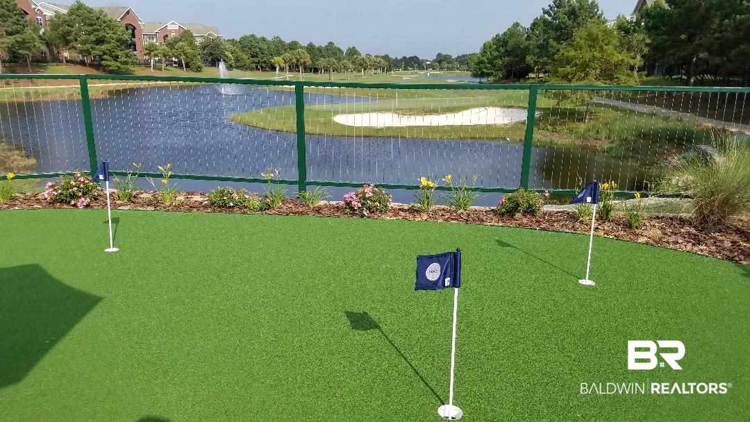 20050-609 Oak Road East, Unit 609 Gulf Shores, AL 36542 - Photo 26 of 49 Putting Green