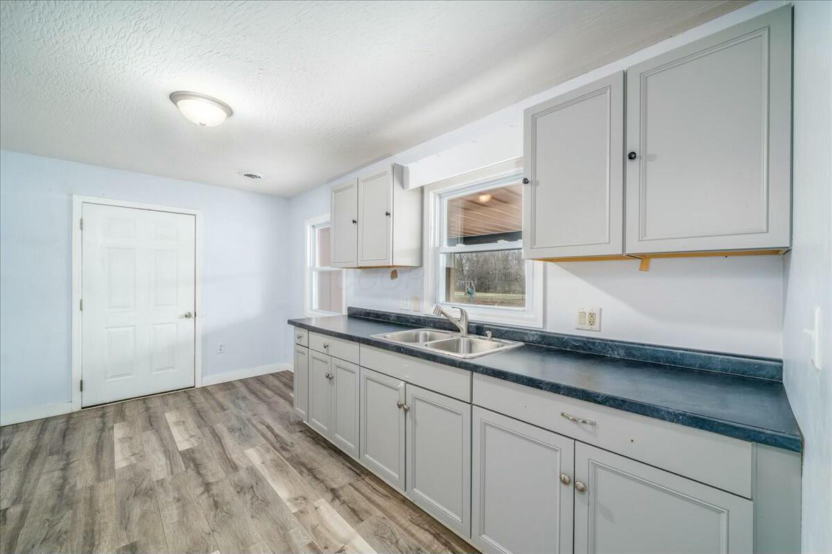 10935 Valentine Road Southwest Stoutsville, OH 43154 - Photo 5 of 31 tempImagesl61zS