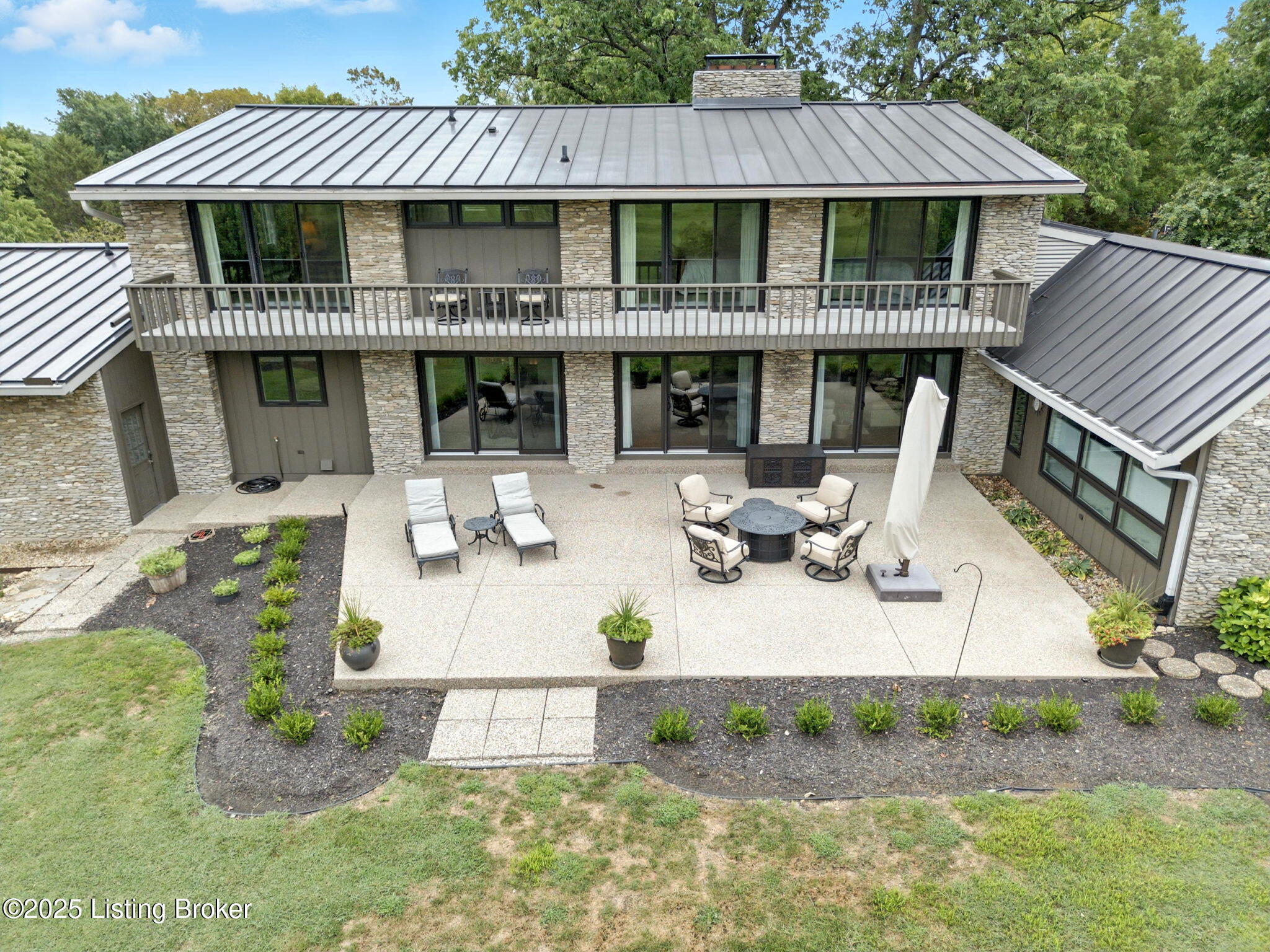 901 Rugby Place Louisville, KY 40222 - Photo 27 of 121 901 Rugby Pl-13
