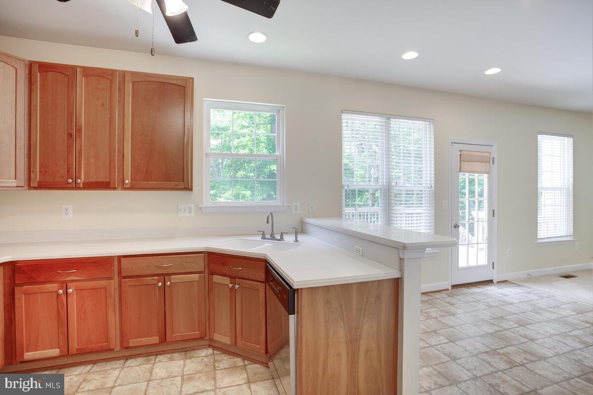 11487 Rawhide Road Lusby, MD 20657 - Photo 15 of 41