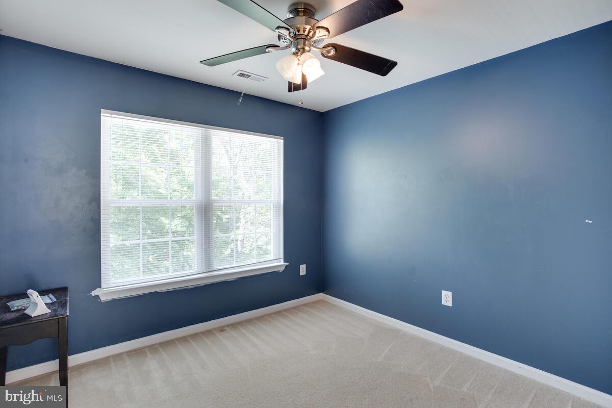 11487 Rawhide Road Lusby, MD 20657 - Photo 23 of 41