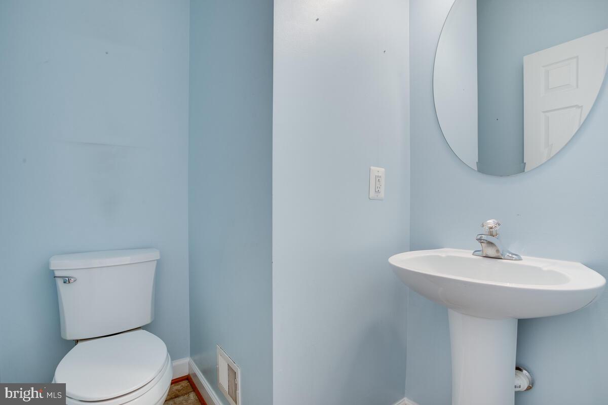 11487 Rawhide Road Lusby, MD 20657 - Photo 9 of 41