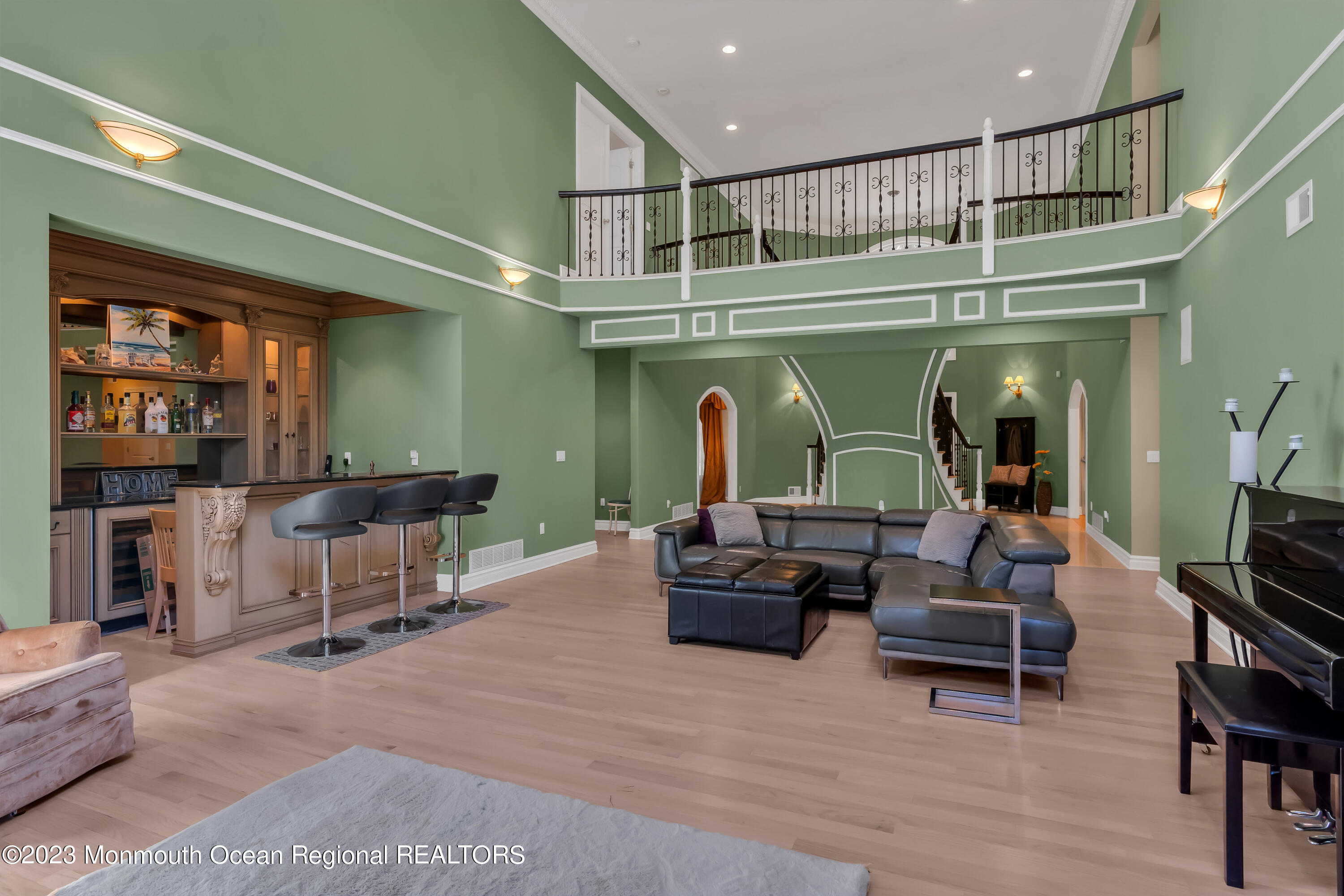 8 Round Hill Holmdel, NJ 07733 - Photo 35 of 107 048_dsc05678