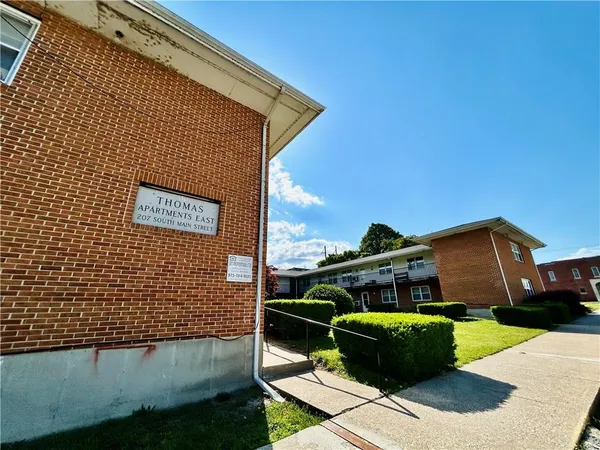 $1,600,000 | 207 South Main Street, Louisiana, MO 63353