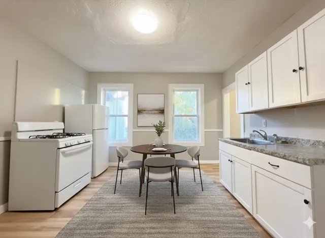 $1,799 | 16 1/2 Winslow Street, Unit 2, Worcester, MA 01609