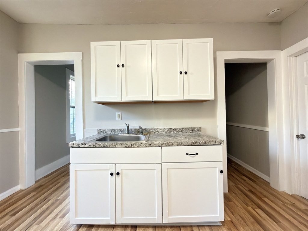 16 1/2 Winslow Street, Unit 2 Worcester, MA 01609 - Photo 9 of 28