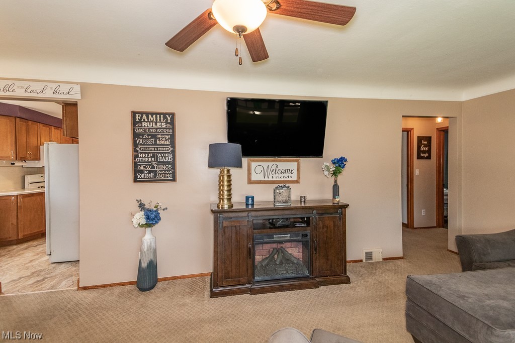30136 Barjode Road Willowick, OH 44095 - Photo 7 of 32 Gallery Image 7