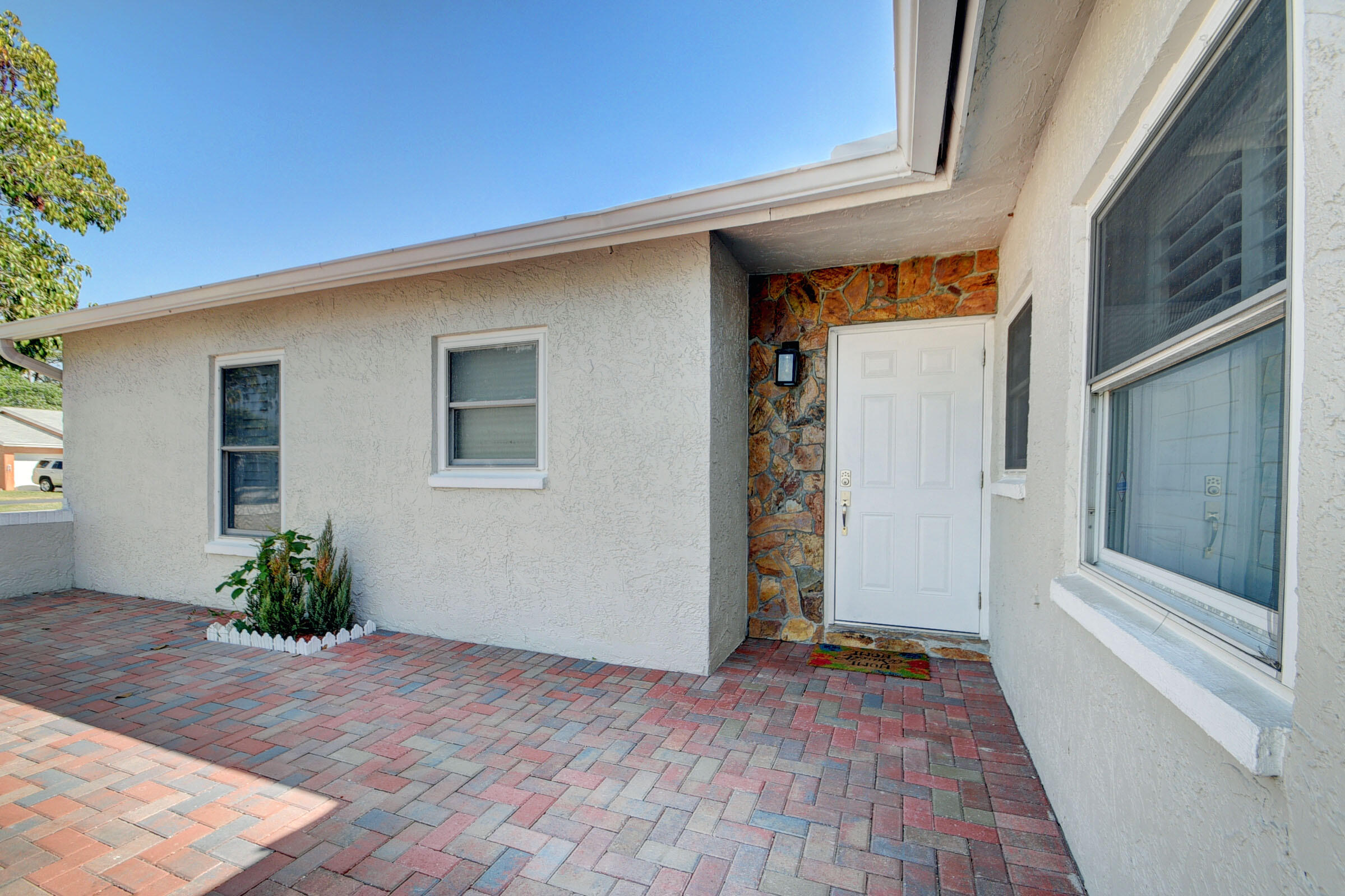 7258 Pine Manor Drive Lake Worth, FL 33467 - Photo 5 of 39 Front Door