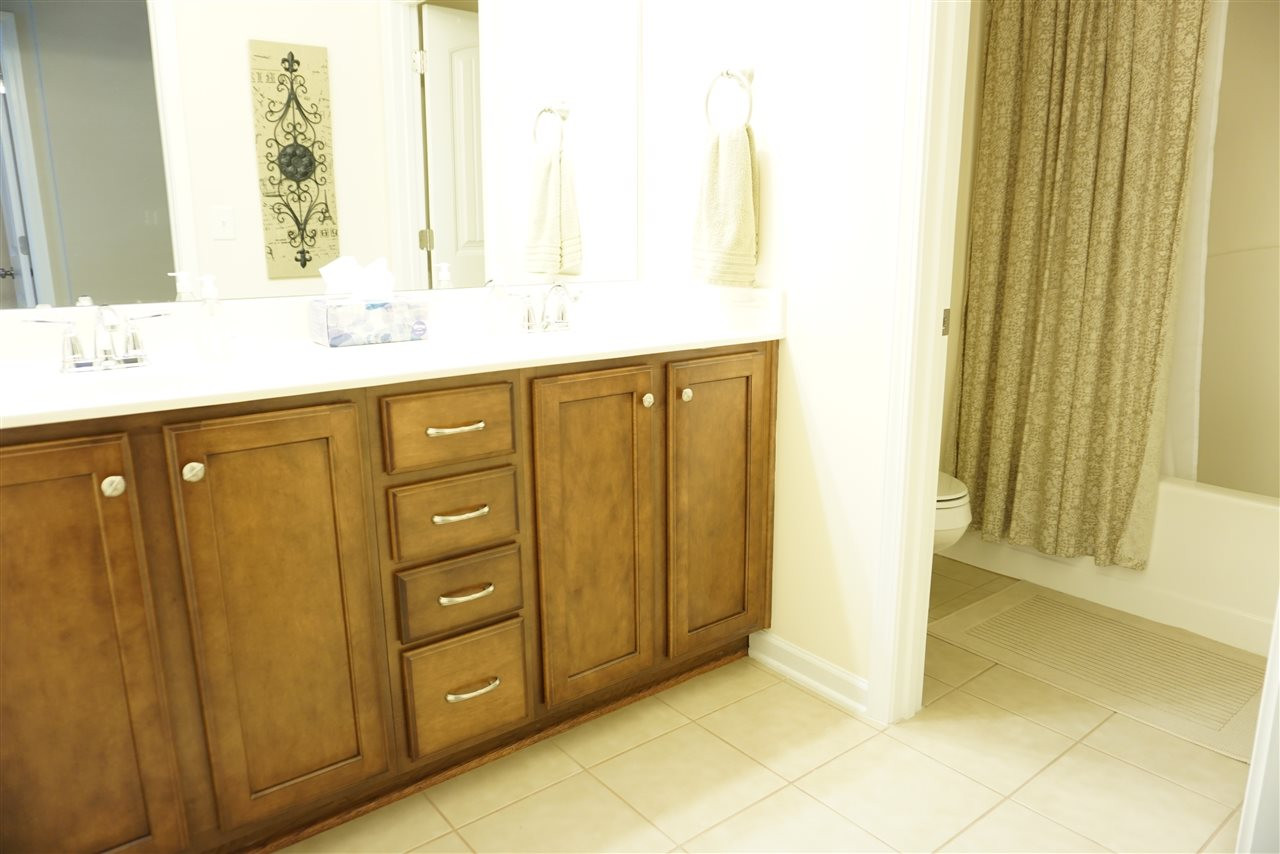 2411 Memory Ridge Drive Raleigh, NC 27606 - Photo 17 of 25 Full bath