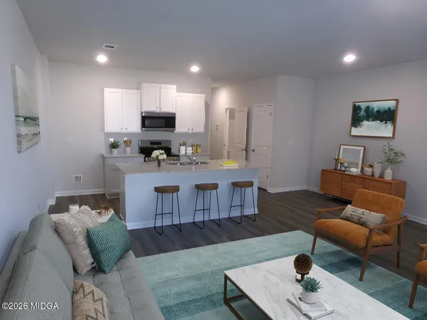 $174,900 | 124 Pin Oak Trail, Unit 97, Milledgeville, GA 31061