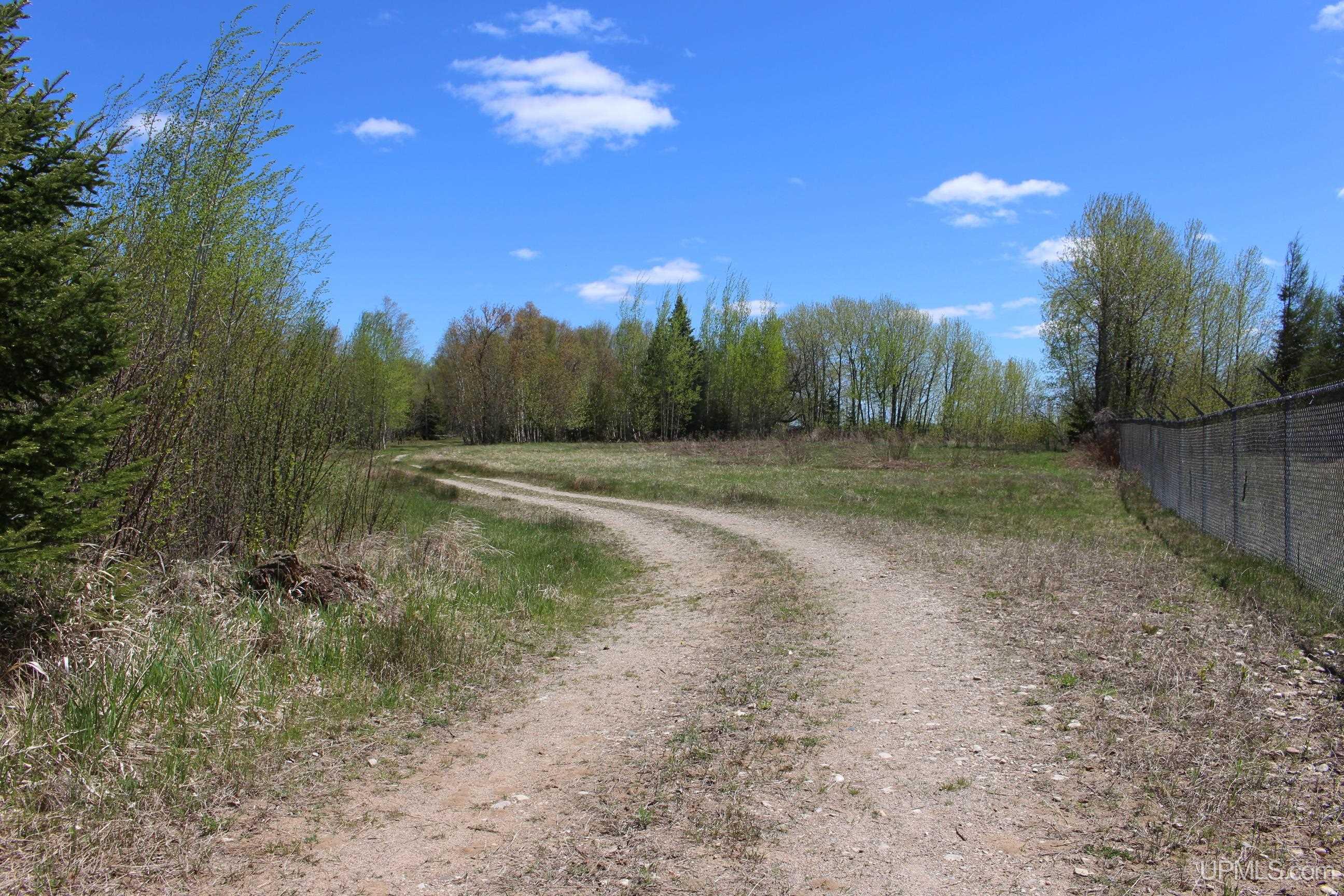 23.5 Rd Gladstone Mi 49837 Road Gladstone, MI 49837 - Photo 3 of 50