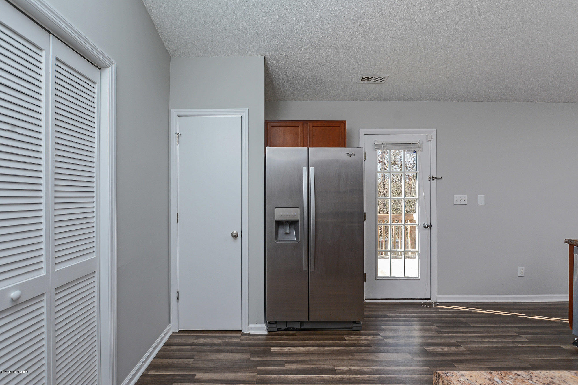 155 Wheaton Drive Richlands, NC 28574 - Photo 6 of 28 DSC_1835