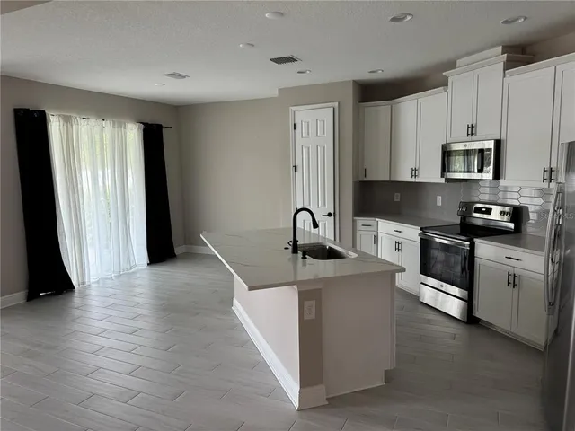 $2,950 | 12118 Bald Cypress Cove, Parrish, FL 34219