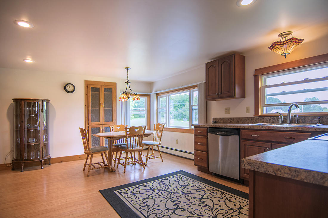 69 Brackett Road Gorham, ME 04038 - Photo 5 of 28 _DSC3273_sm
