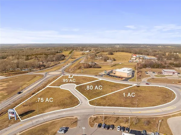 $200,000 | Lot 8 Simpson Court, Warrensburg, MO 64093