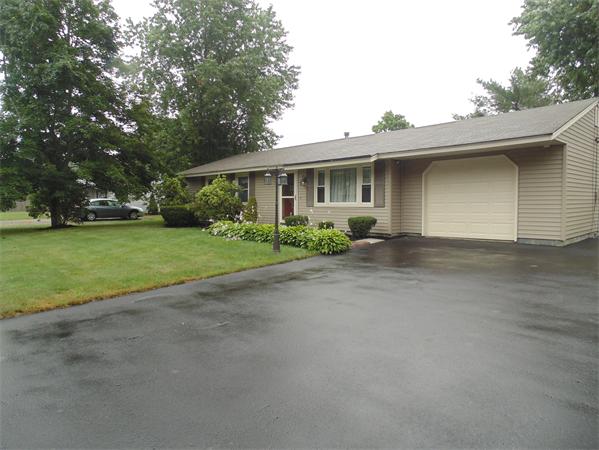 5 Daniel Road Wareham, MA 02571 - Photo 5 of 19 Gallery Image 5