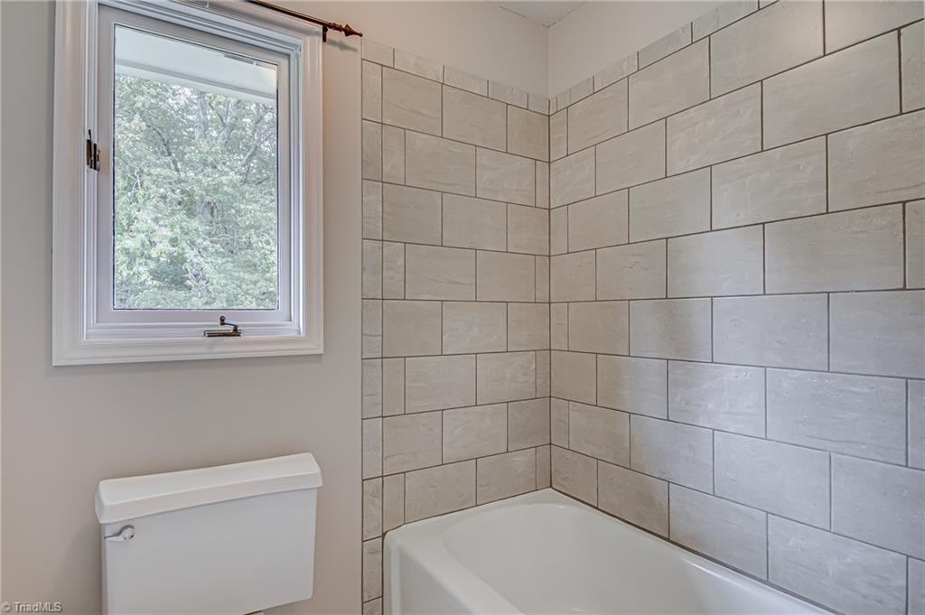 923 Gallimore Dairy Road High Point, NC 27265 - Photo 28 of 43