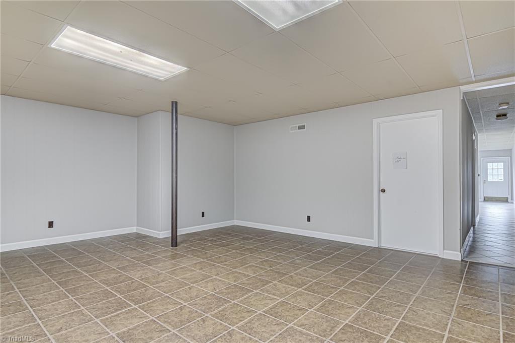 923 Gallimore Dairy Road High Point, NC 27265 - Photo 33 of 43
