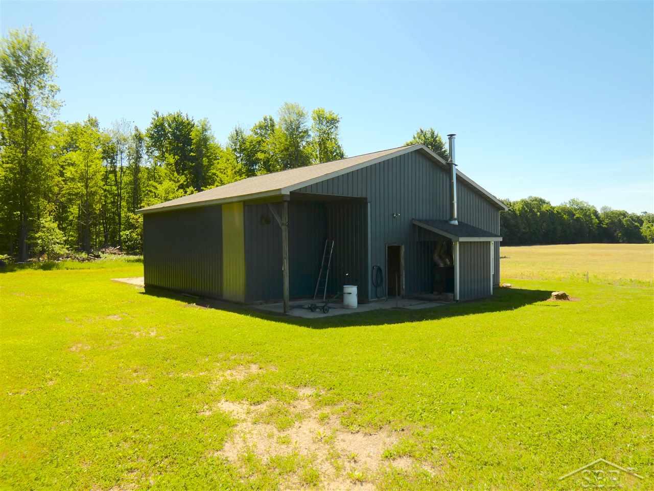 18045 West Schroeder Road Brant, MI 48614 - Photo 25 of 28 50005920-24.JPG