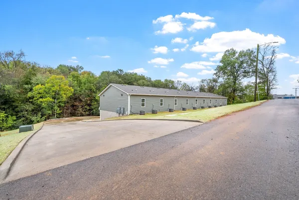 $189,000 | 329 Cedar Court, Unit A, Clarksville, TN 37042