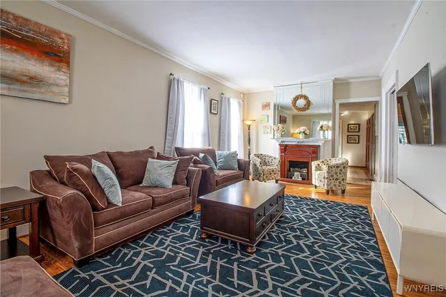 $1,999,999 | 624 Buffalo Avenue, Niagara Falls, NY 14303