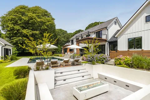 $6,900,000 | 95 Washington Drive, Montauk, NY 11954