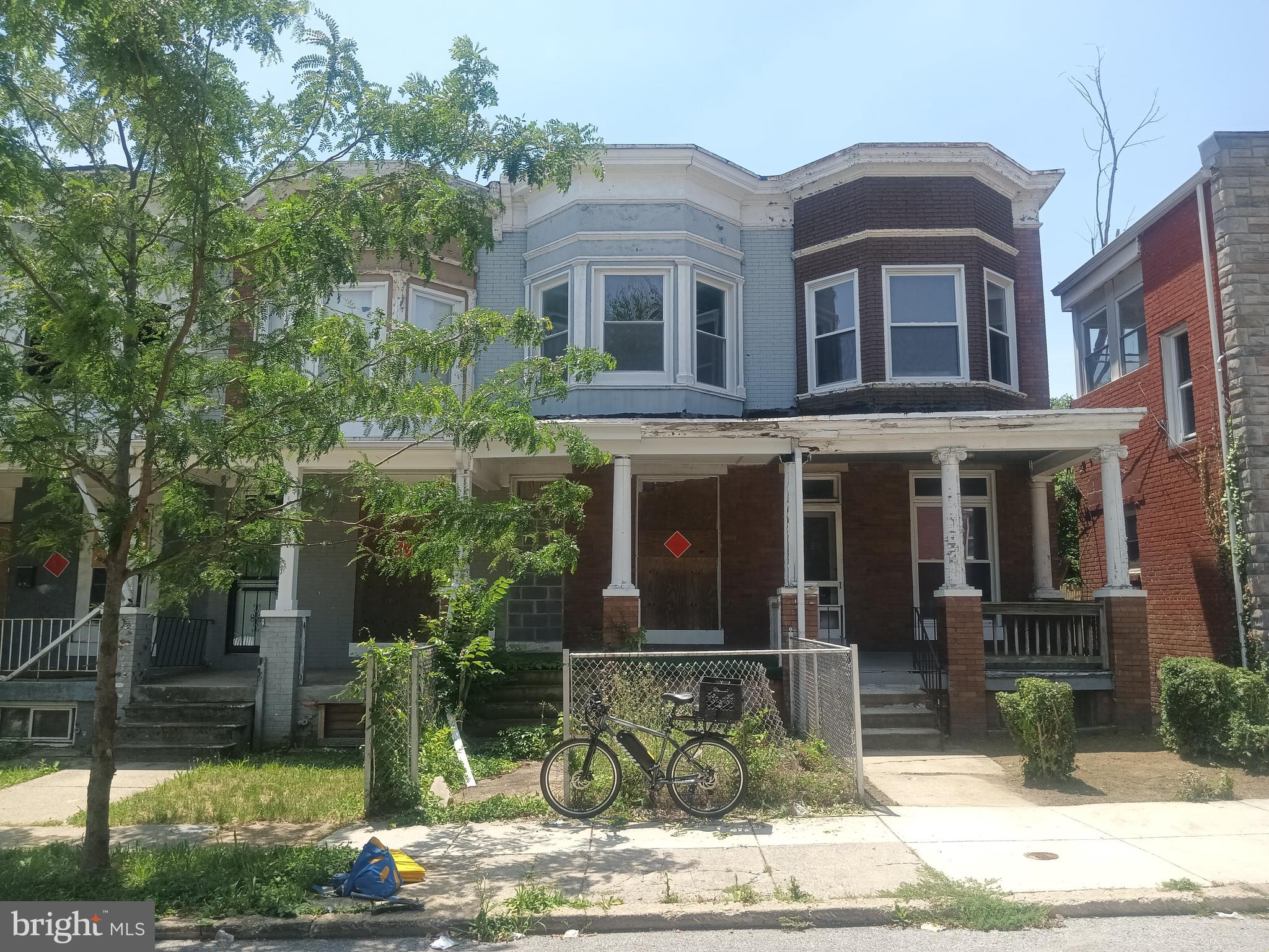 3039 Grayson Street Baltimore, MD 21216 - Photo 2 of 4