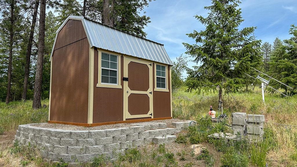 5461 South Swenson Road Deer Park, WA 99006 - Photo 2 of 27 Gallery Image 2