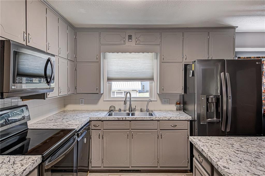 488 Redland Road Advance, NC 27006 - Photo 11 of 32 Gallery Image 11