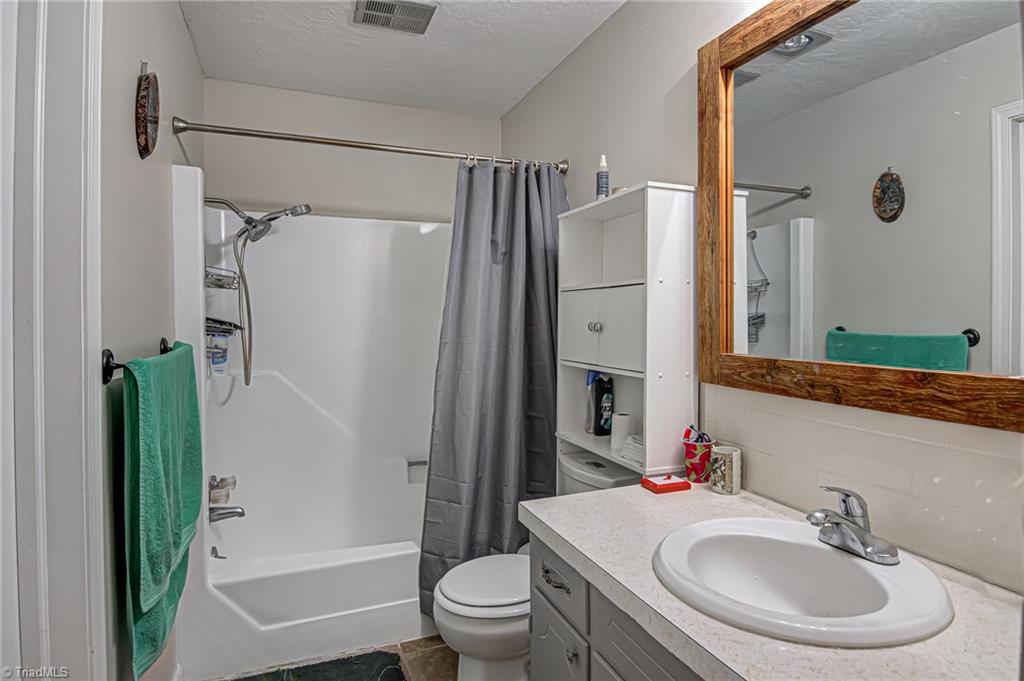 488 Redland Road Advance, NC 27006 - Photo 18 of 32 Gallery Image 18