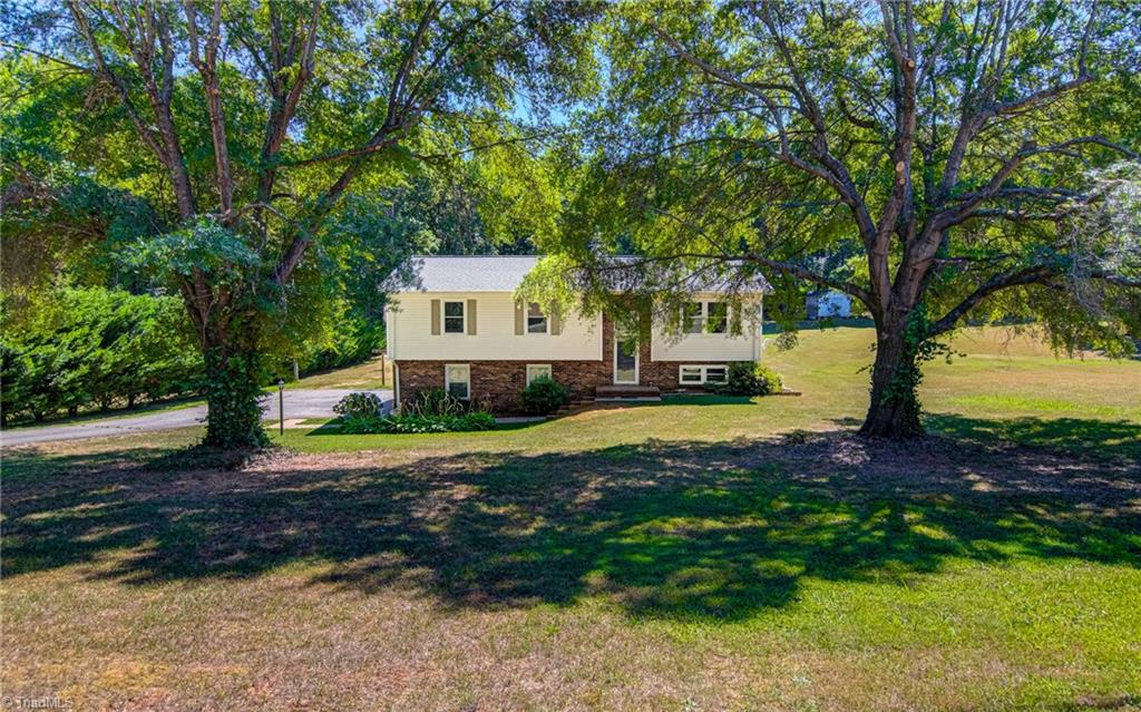 488 Redland Road Advance, NC 27006 - Photo 3 of 32 Gallery Image 3