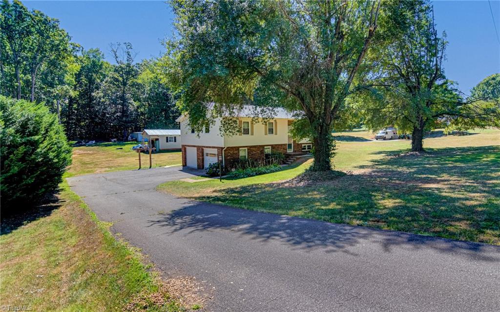 488 Redland Road Advance, NC 27006 - Photo 4 of 32 Gallery Image 4