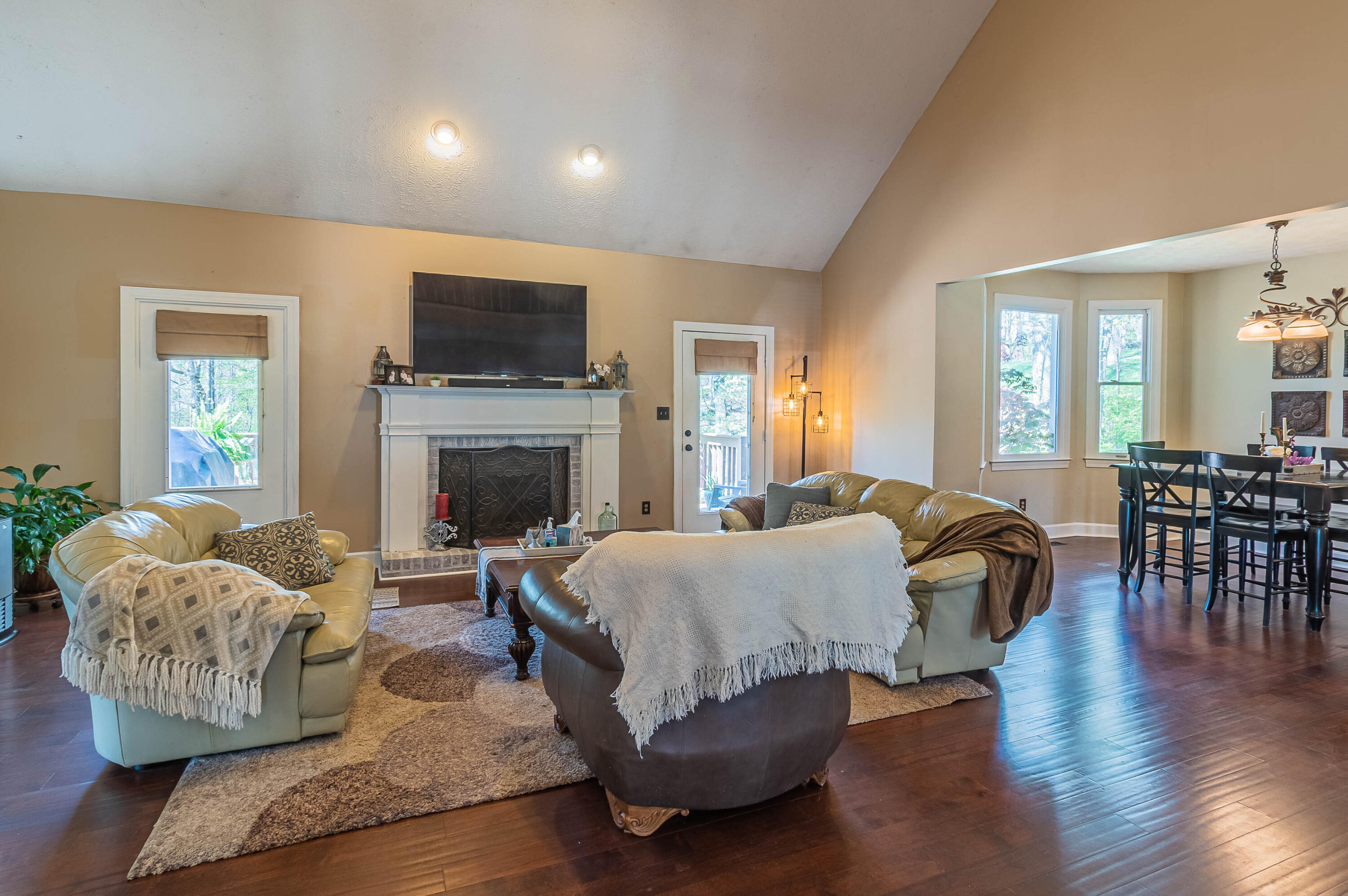106 Redwood Road Clinton, TN 37716 - Photo 6 of 37 106 Redwood Rd Clinton TN-print-006-008-