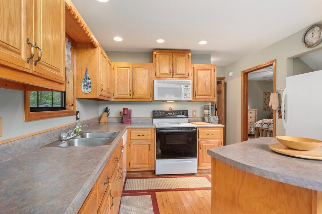 279 Nichols Road Murphy, NC 28906 - Photo 15 of 48 Gallery Image 15
