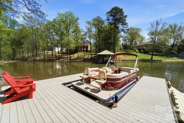 $1,275,000 | 2370 Valelake Road, York, SC 29745