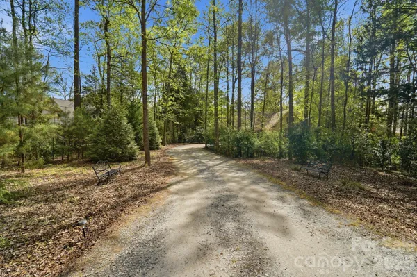 $1,275,000 | 2370 Valelake Road, York, SC 29745