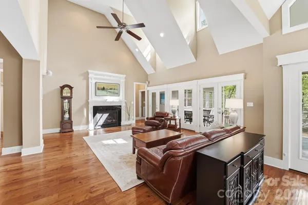 $1,275,000 | 2370 Valelake Road, York, SC 29745