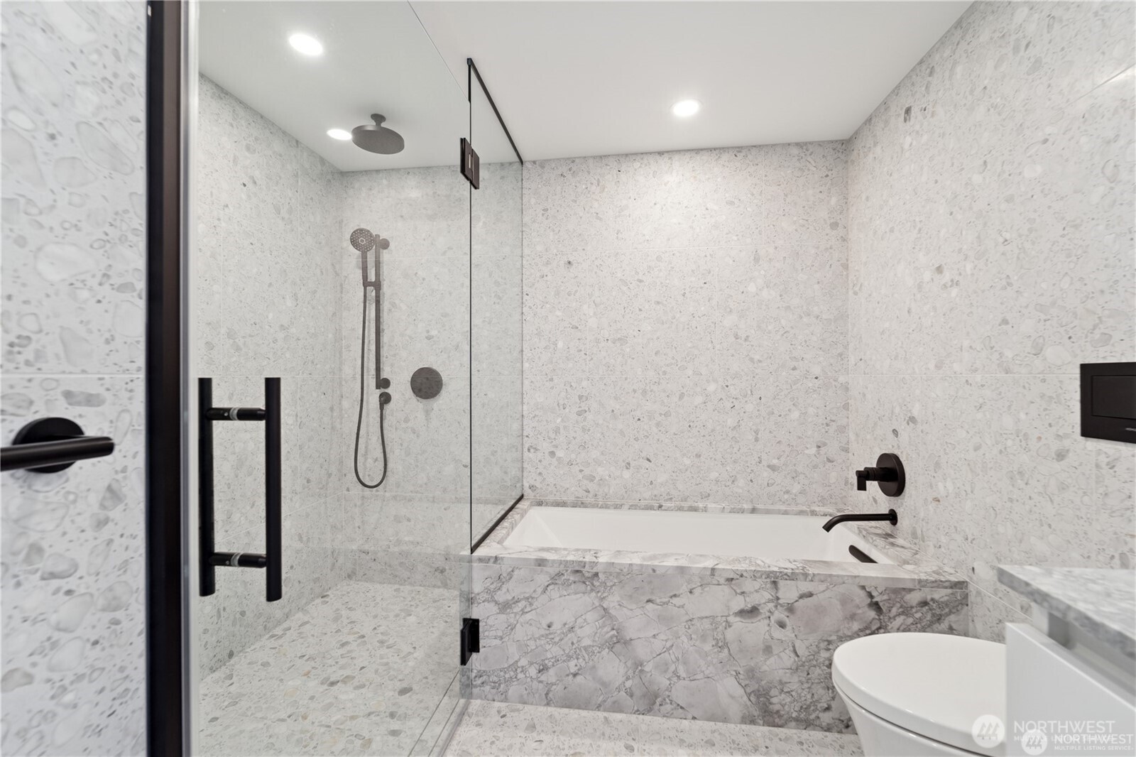 300 Virginia Street, Unit 3012 Seattle, WA 98101 - Photo 17 of 40