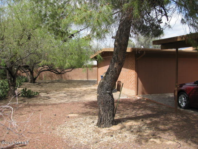 1975 East Kleindale Road Tucson, AZ 85719 - Photo 7 of 50 Gallery Image 7