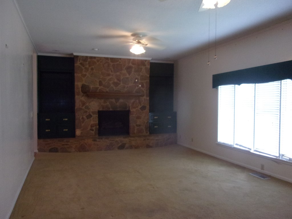 862 Cameron Mill Road LaGrange, GA 30240 - Photo 5 of 24 Gallery Image 5