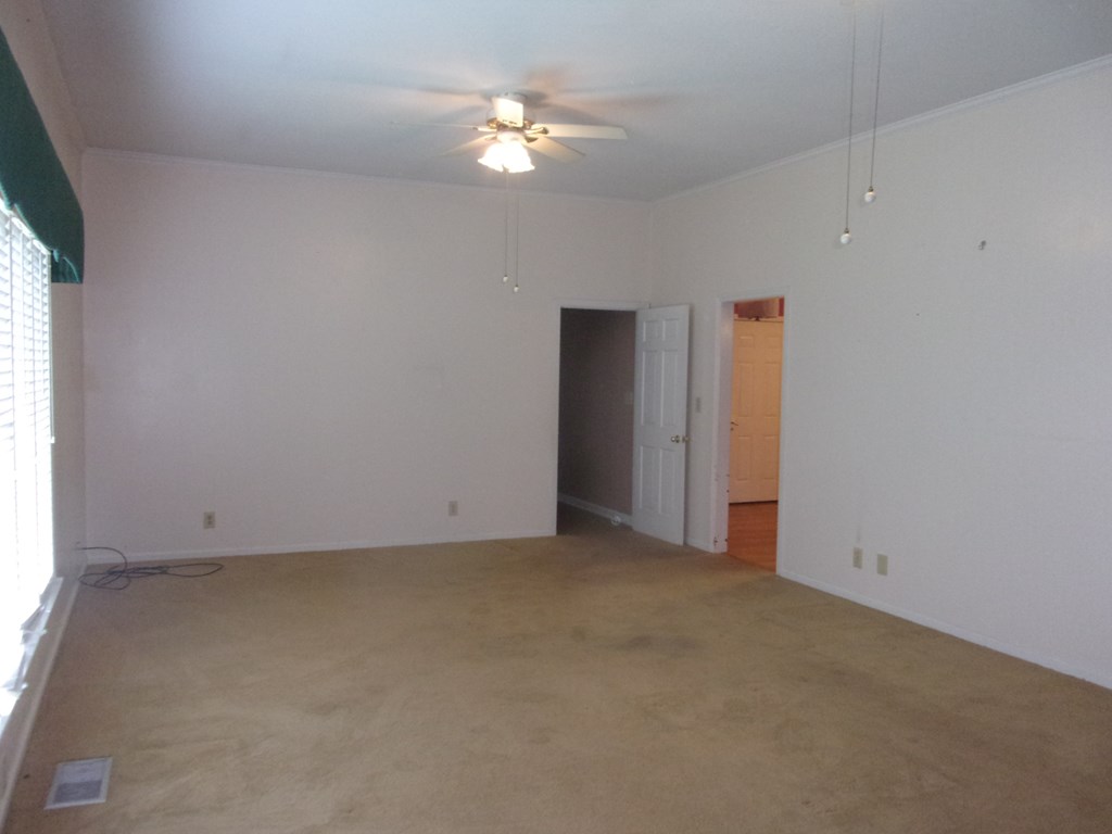 862 Cameron Mill Road LaGrange, GA 30240 - Photo 6 of 24 Gallery Image 6