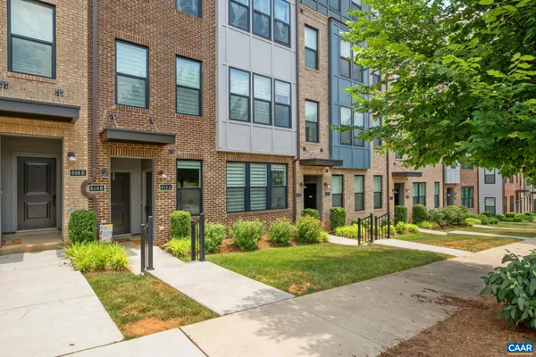$415,000 | 610 Noush Court, Unit B, Charlottesville, VA 22911