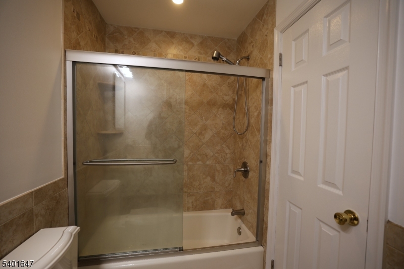 70 Eton Way Somerset, NJ 08873 - Photo 16 of 18