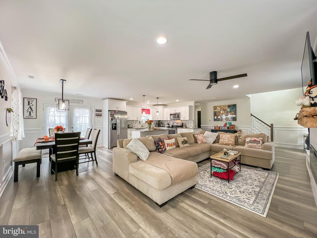 63 Red Maple Lane Levittown, PA 19055 - Photo 13 of 45