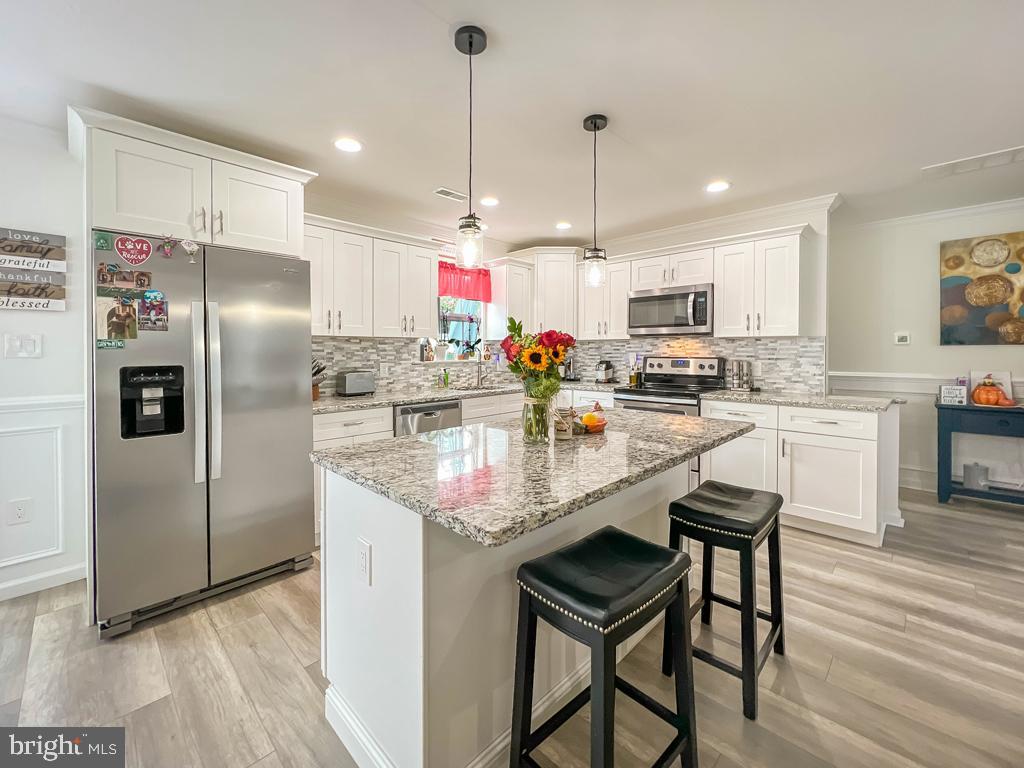 63 Red Maple Lane Levittown, PA 19055 - Photo 16 of 45 Gourmet Kitchen