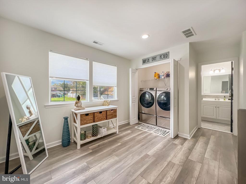 63 Red Maple Lane Levittown, PA 19055 - Photo 27 of 45