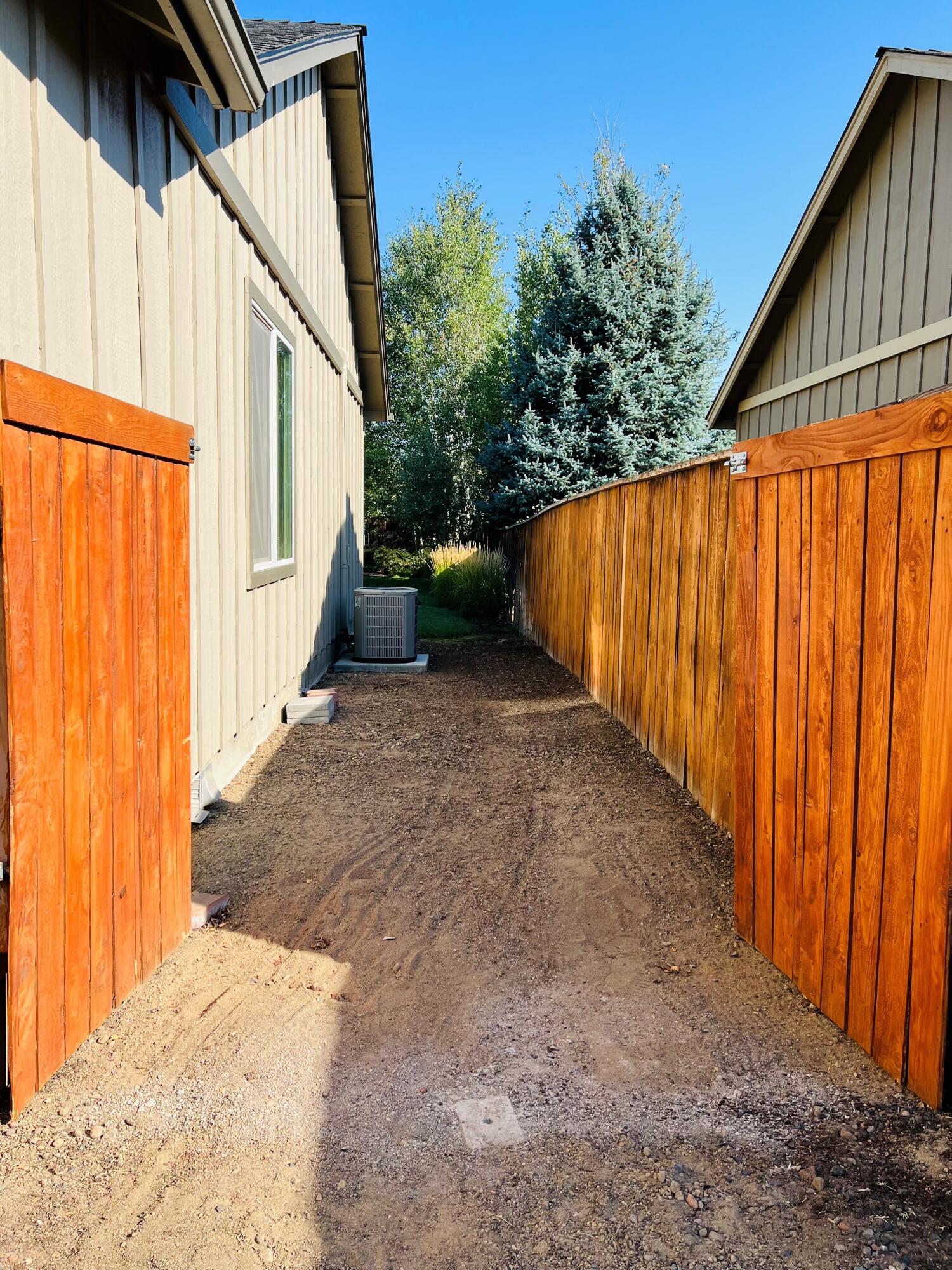 3108 Yellow Ribbon Drive Bend, OR 97701 - Photo 26 of 36 a view of a backyard with pathway